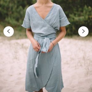 Linenfox mimosa wrap dress. Size s/m. Dusty Peach